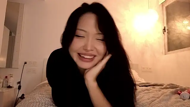 TammiLou live sex cam