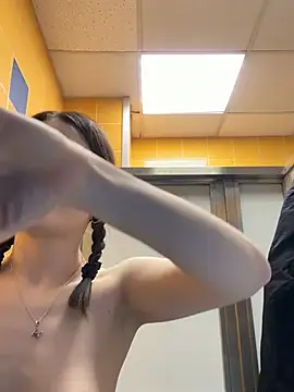 Mia_Mia_M live sex cam