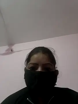 Suhanahotty1's cam snapshot