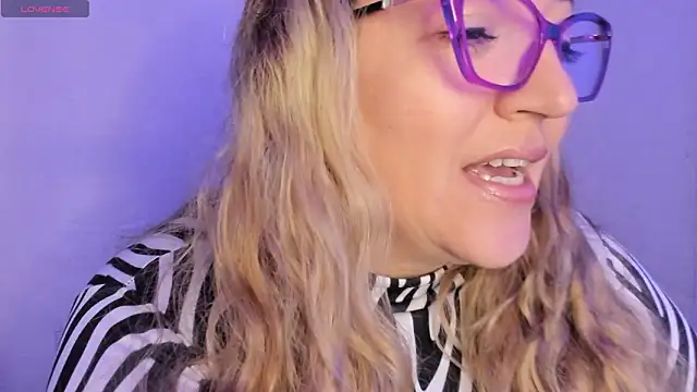 Naty_Mature_'s cam snapshot