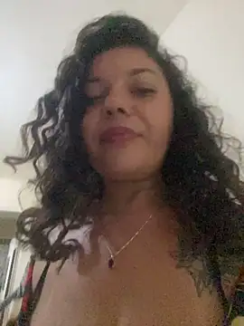 Mari_valda2's cam snapshot