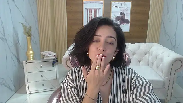 sara_lopez_s's cam snapshot