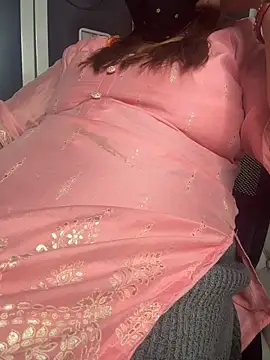 roasted_peanut's cam snapshot