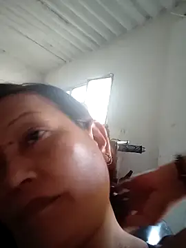 marinita13 live sex cam