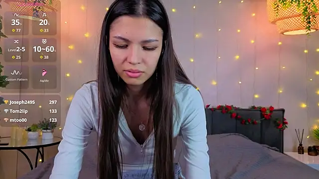 NeliaBermea live sex cam