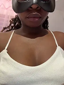 Nottynadiaa live sex cam