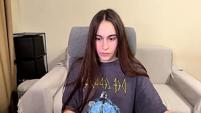 AliceKolltt live sex cam