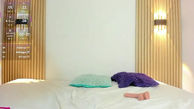 LaylaEmber live sex cam