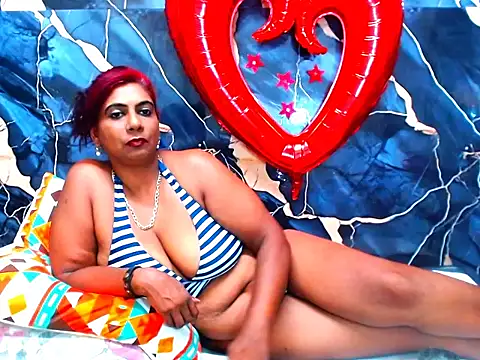 indianerotica69 live sex cam