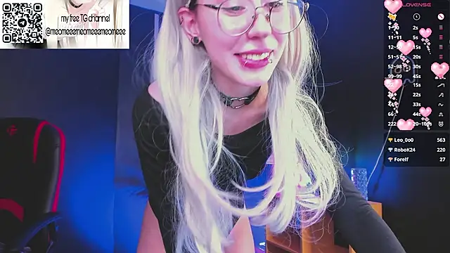 meomeee live sex cam
