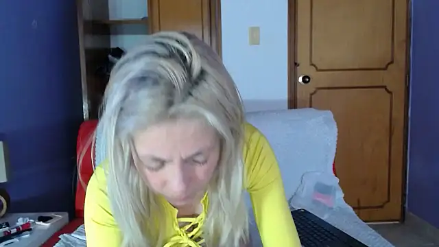 sophia_ny live sex cam