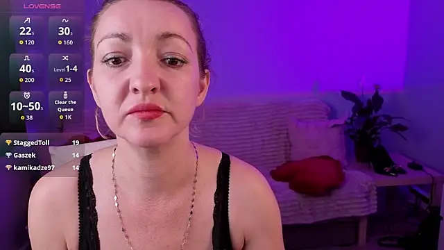 ScarletBloo's cam snapshot