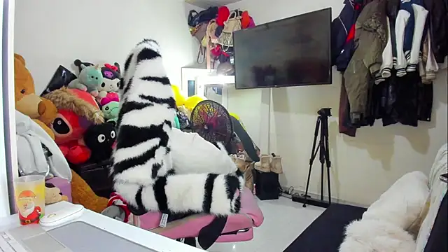 Lawrncesofiets live sex cam