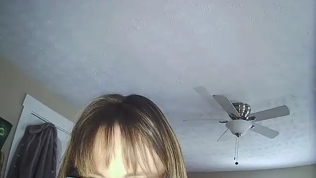 BrookiesLife's cam snapshot