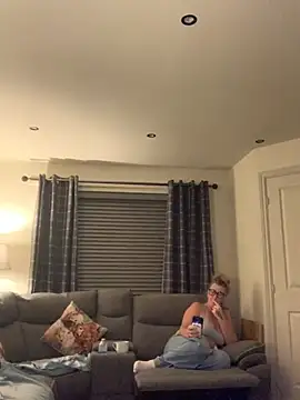 Mrsmoggy's cam snapshot