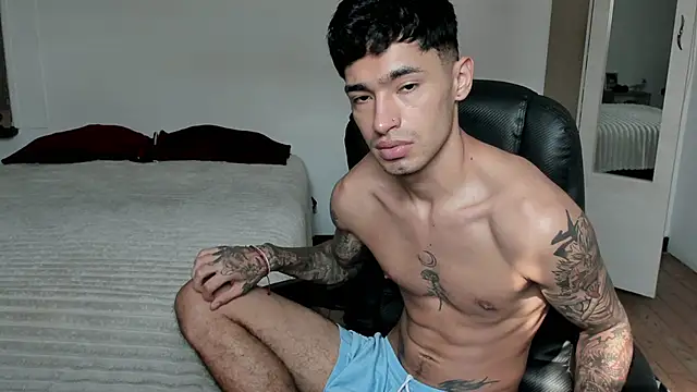 Damon__333's cam snapshot