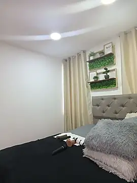 sasi_luna's cam snapshot