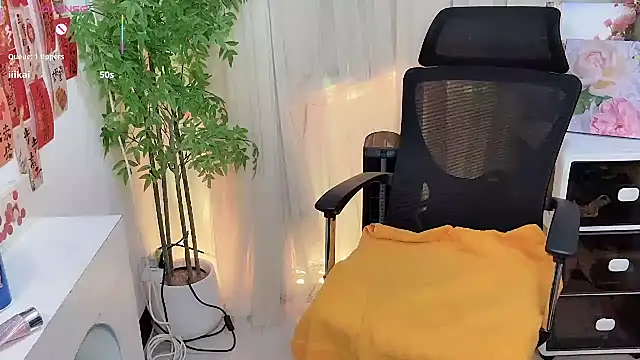 NEWONETO's cam snapshot