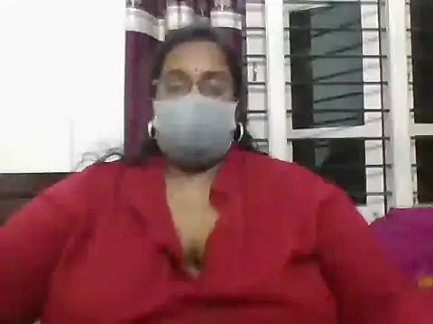 hootypriya's cam snapshot