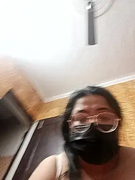 GangbangCouple's cam snapshot