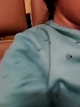 Cam_Deeksha's cam snapshot