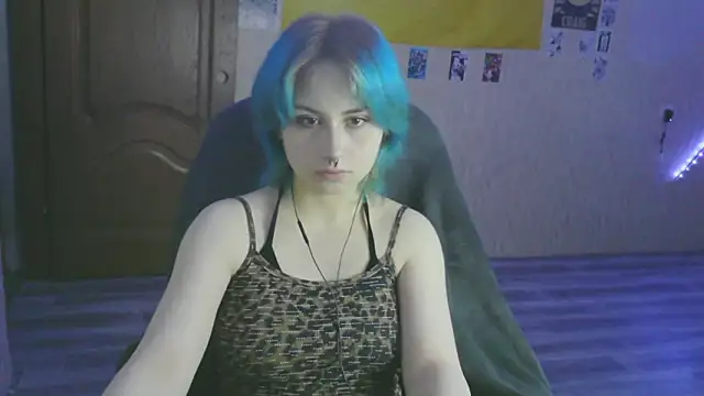 LeisaHopperstad's cam snapshot