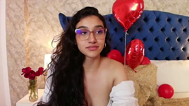 ValentiinaCruz live sex cam