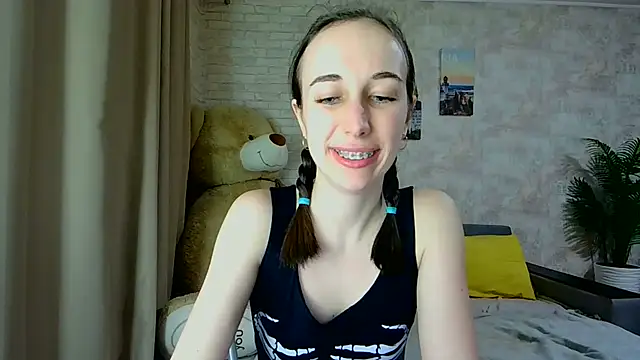 Anika_bloom live sex cam