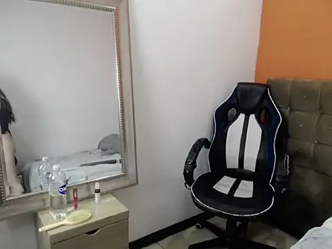 Alaiia___ live sex cam