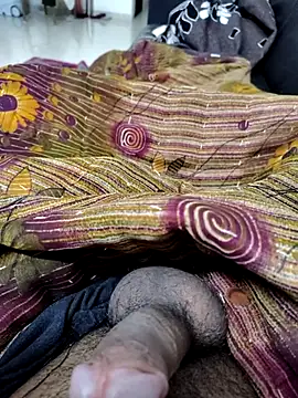 SplitPrestige19's cam snapshot