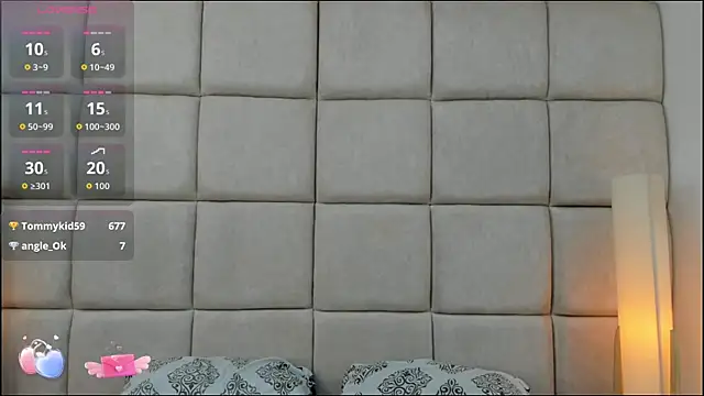 Ayleen_gold's cam snapshot