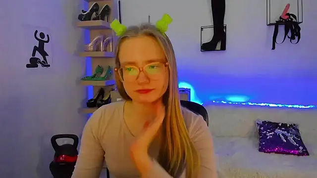 NancyHottie's cam snapshot