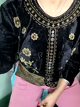 Hey_shiviii's cam snapshot