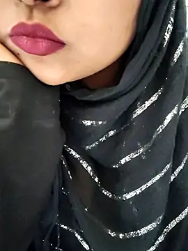 Indian-Nazia's cam snapshot