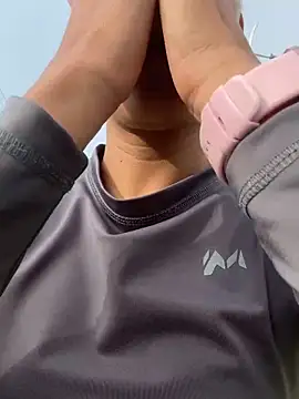 TaylorrHill live sex cam