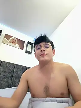 nolan_twink1 live sex cam