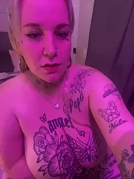 BellaBunny0's cam snapshot