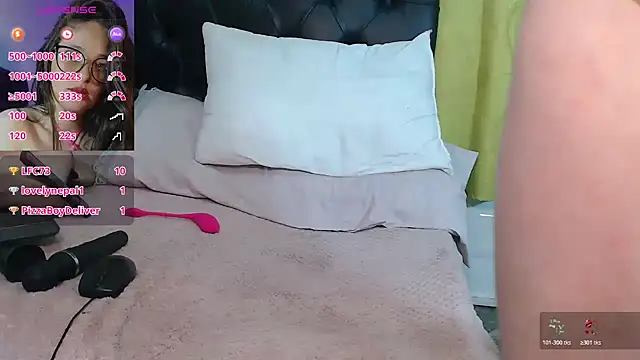 KrystalAdams live sex cam