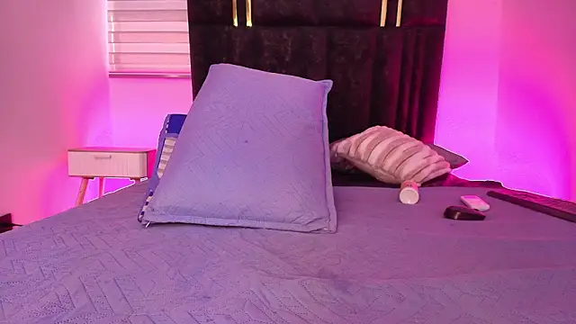 lay_navas live sex cam