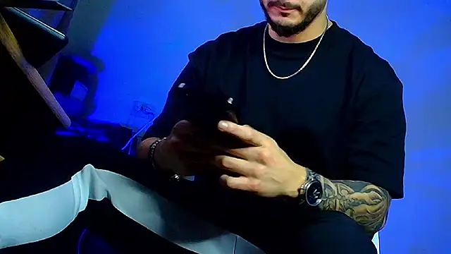 XanderCage99 live sex cam