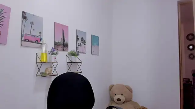 Emma_lean live sex cam