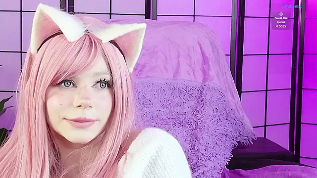 Rainy_Storm live sex cam