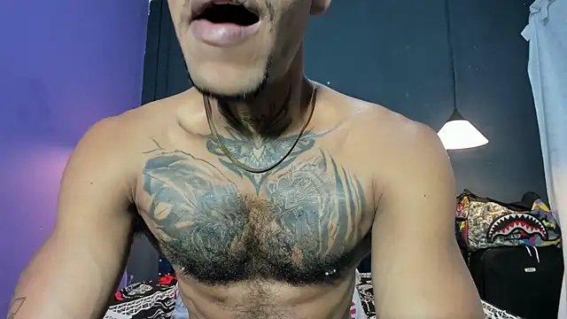 Salomon_koude live sex cam