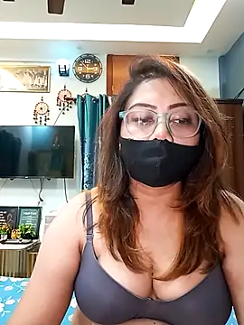 Cute-mona live sex cam