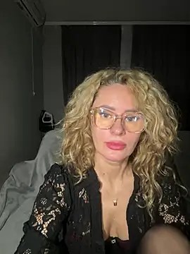 Tania201243's cam snapshot