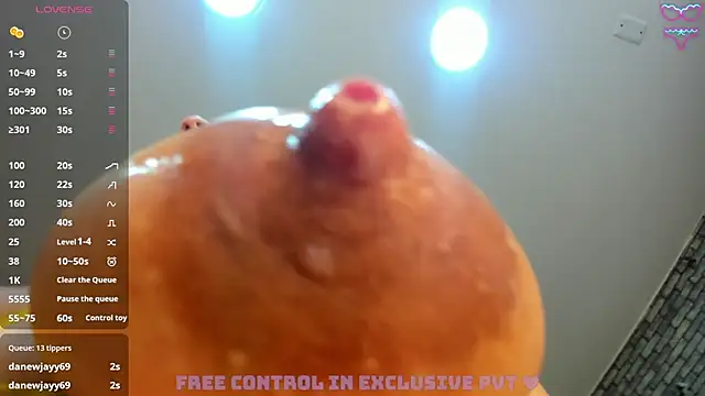 Alisonn_Doll's cam snapshot