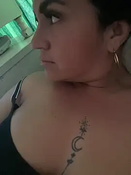 sophie-honey's cam snapshot