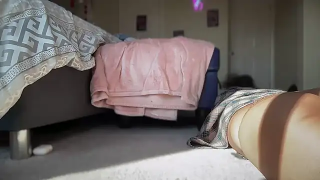 Cum2Charm's cam snapshot