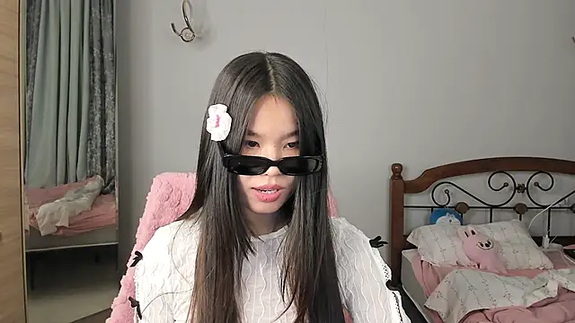 amiya_cute live sex cam
