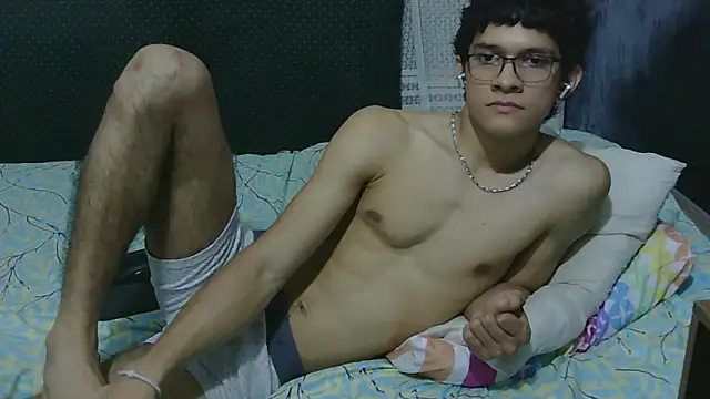 Samuel_Hills_II live sex cam